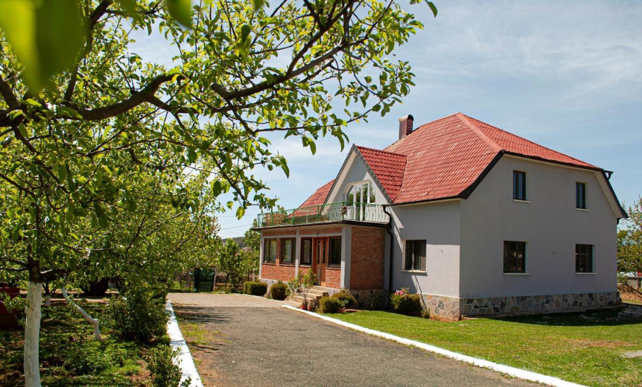 N'Konak Guesthouse Puke Экстерьер фото